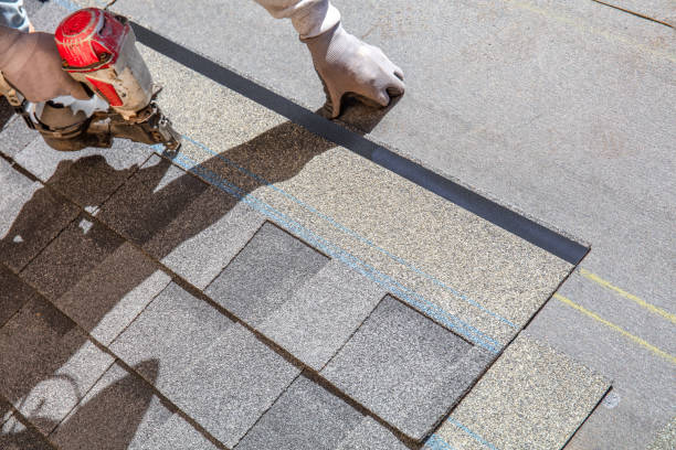 Best Flat Roof Repair Services  in Evansville, WY